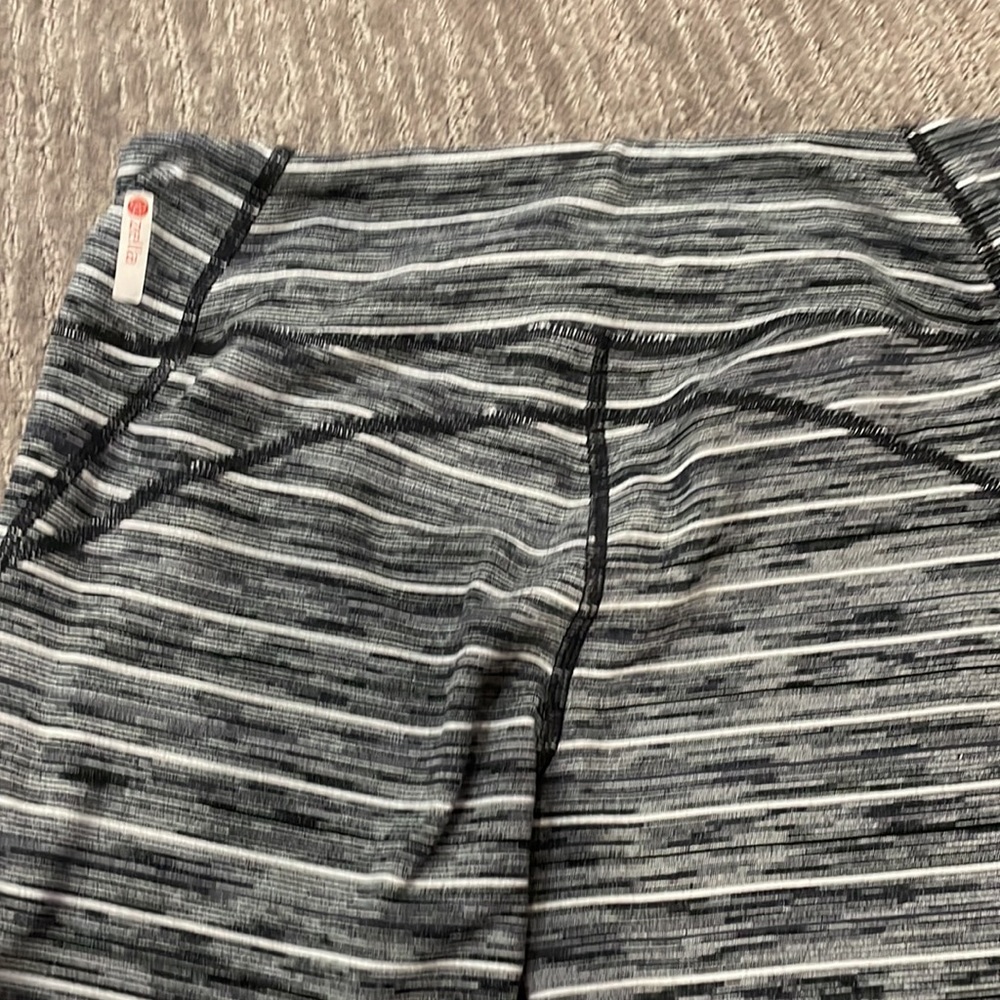 Workout Capris - image 4